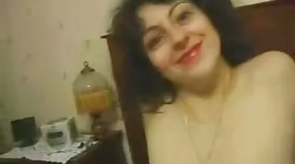 Három ingyen online szex video részeg, érett nő szexre nevelt egy fiatal srácot.