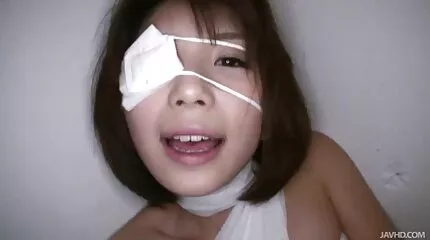 Orosz pornó egy szállodai ingyen nézhető szex filmek szobában egy csinos szőkével.