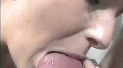 Egy japán ingyen online szex video nőt pornóval forgatnak az egyetemen.
