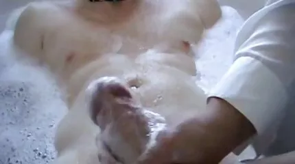 Szex hentai ingyen romantikus szex filmek vékony vulgáris mellkas nőkkel.